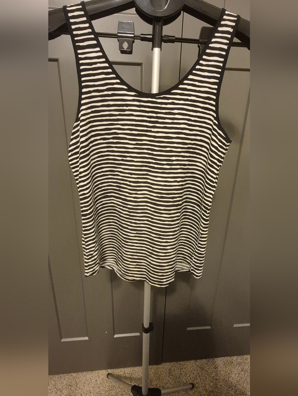 Gap Striped Black and White Tank Top - Women - Picture 3 of 6